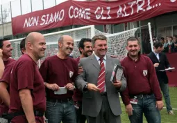 5 _ Rinaldo Gaggioli segretario del Toro club Busca con Patrizio Topazi presidente del Busca calcio